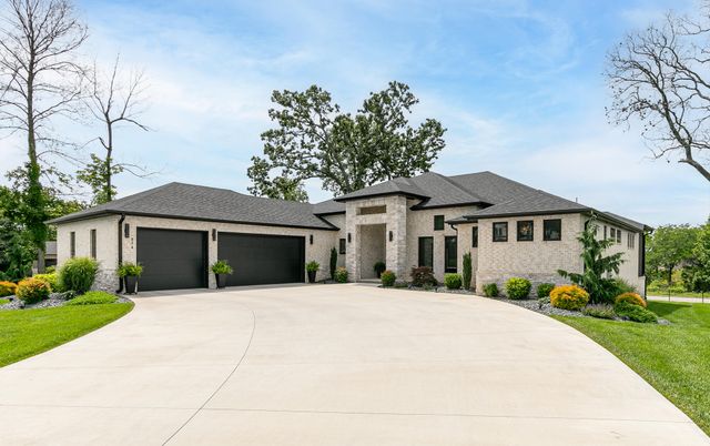 874 E Kenmare Court, Nixa, MO 65714