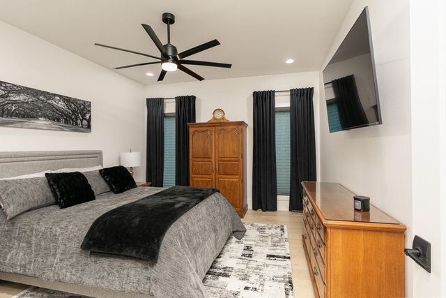 874 E Kenmare Court, Nixa, MO 65714