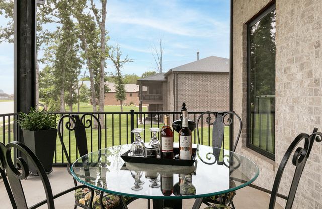 874 E Kenmare Court, Nixa, MO 65714
