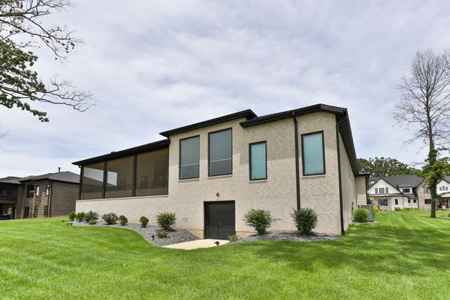 874 E Kenmare Court, Nixa, MO 65714