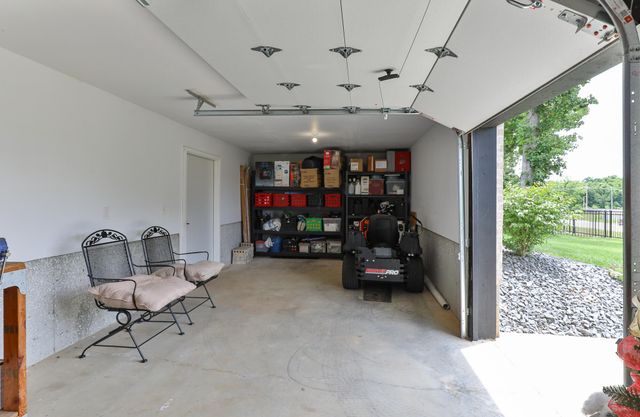 874 E Kenmare Court, Nixa, MO 65714
