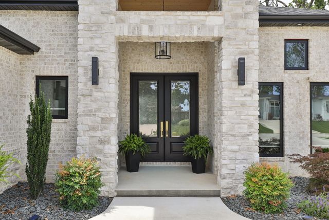 874 E Kenmare Court, Nixa, MO 65714