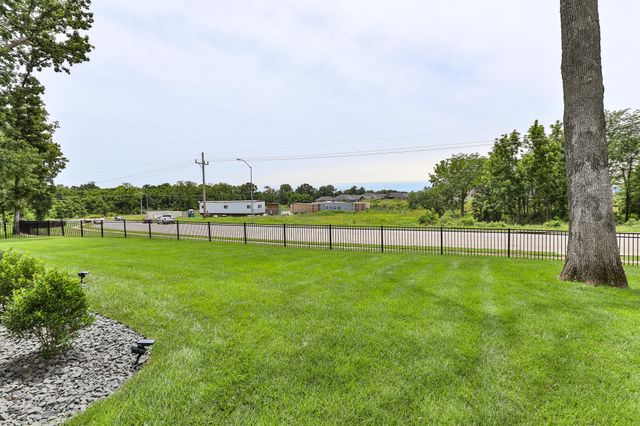 874 E Kenmare Court, Nixa, MO 65714