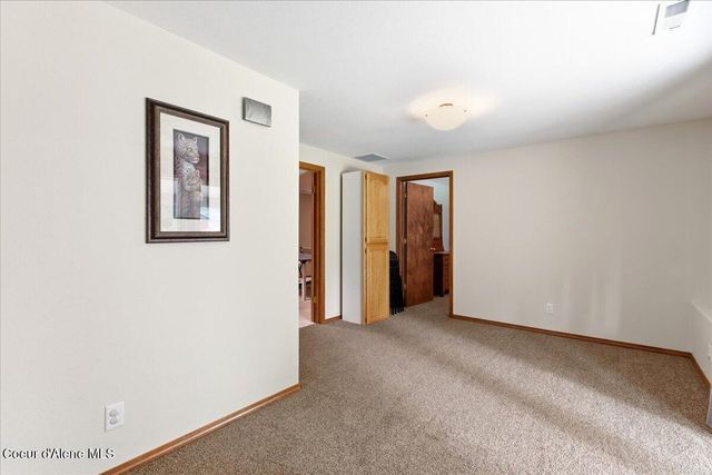 9184 N Finucane DR, Hayden, ID 83835