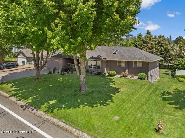 9184 N Finucane DR, Hayden, ID 83835