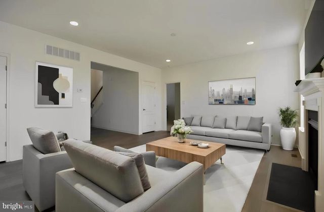 20 CLIFF DR, Felton, DE 19943