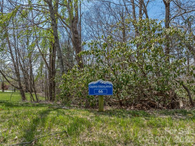 88 Autumn Ridge Lane 66, Hendersonville, NC 28792