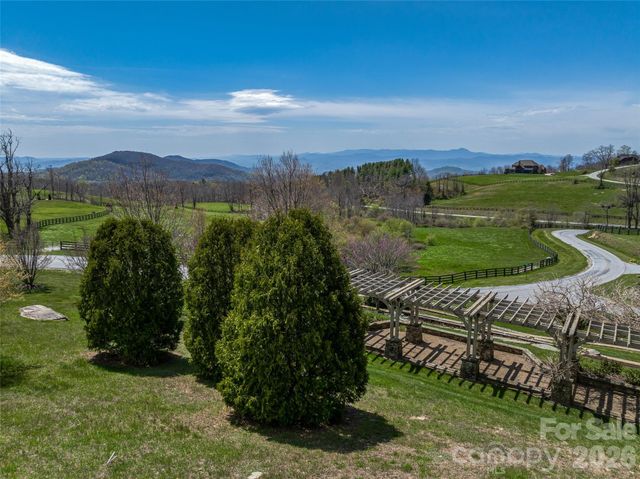88 Autumn Ridge Lane 66, Hendersonville, NC 28792