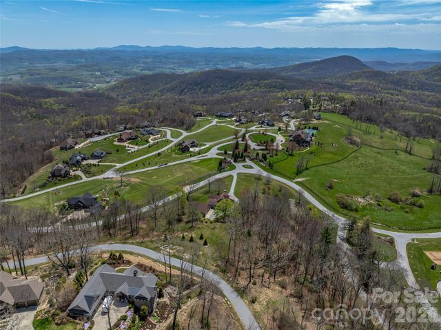 88 Autumn Ridge Lane 66, Hendersonville, NC 28792