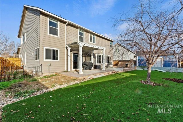 3636 S Wood River Ave, Nampa, ID 83686