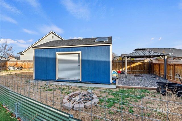 3636 S Wood River Ave, Nampa, ID 83686