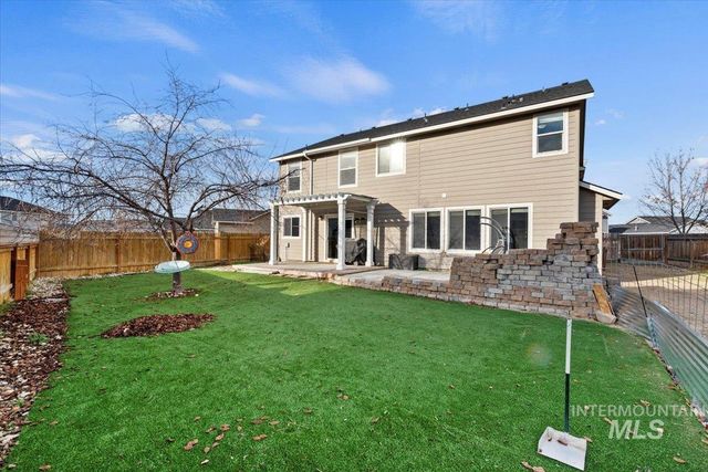 3636 S Wood River Ave, Nampa, ID 83686