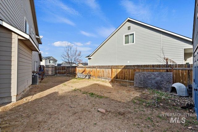 3636 S Wood River Ave, Nampa, ID 83686