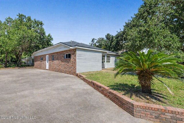 1010 Wanda Place, Gulfport, MS 39501