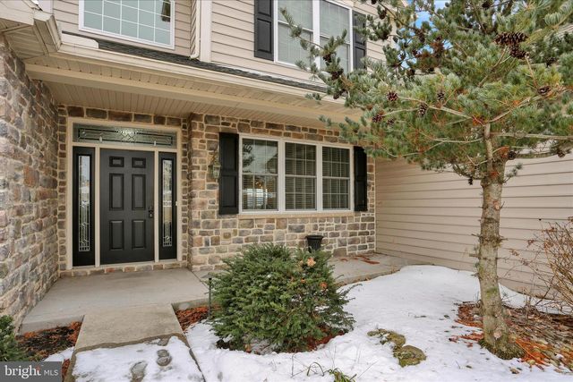 128 ROBBY DR, Leesport, PA 19533