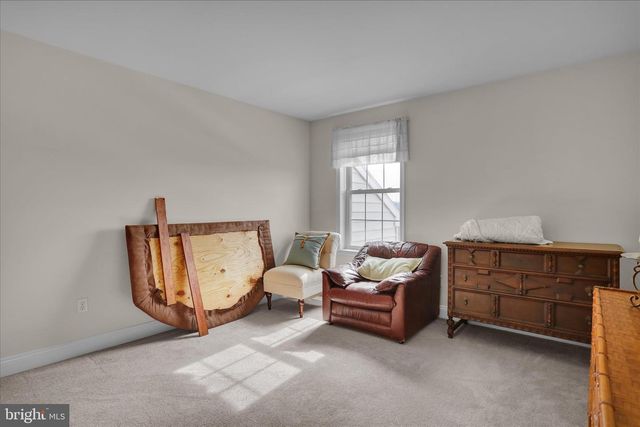 128 ROBBY DR, Leesport, PA 19533