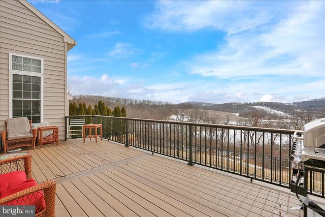 128 ROBBY DR, Leesport, PA 19533