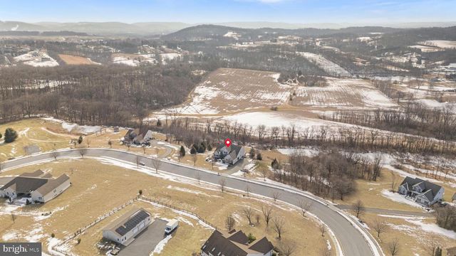 128 ROBBY DR, Leesport, PA 19533