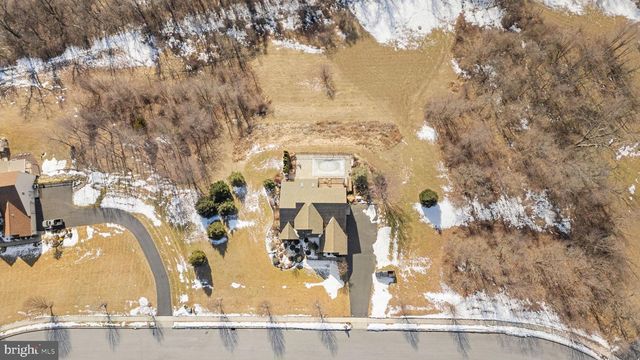 128 ROBBY DR, Leesport, PA 19533