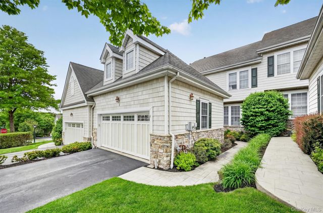 3 Pinehurst Circle, Monroe, NY 10950