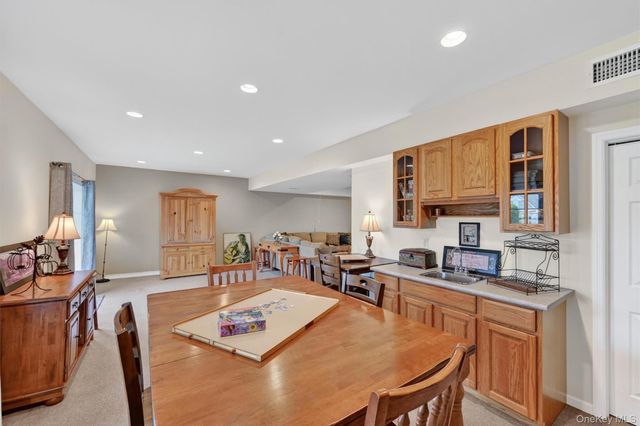 3 Pinehurst Circle, Monroe, NY 10950