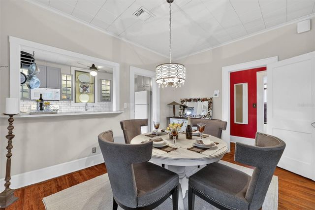 2535 15TH AVENUE N, St Petersburg, FL 33713