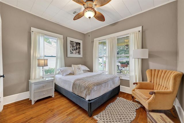 2535 15TH AVENUE N, St Petersburg, FL 33713