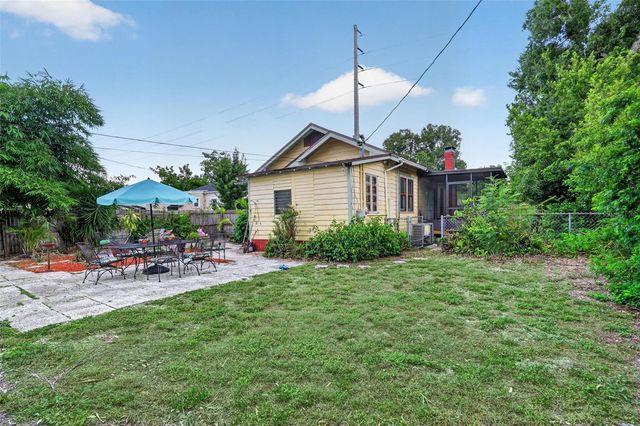 2535 15TH AVENUE N, St Petersburg, FL 33713