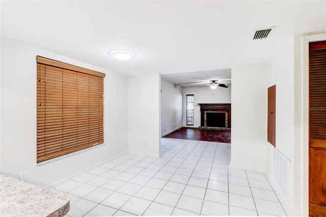 16107 COUNTRY CROSSING DRIVE, Tampa, FL 33624