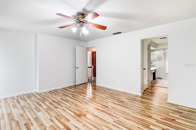 16107 COUNTRY CROSSING DRIVE, Tampa, FL 33624