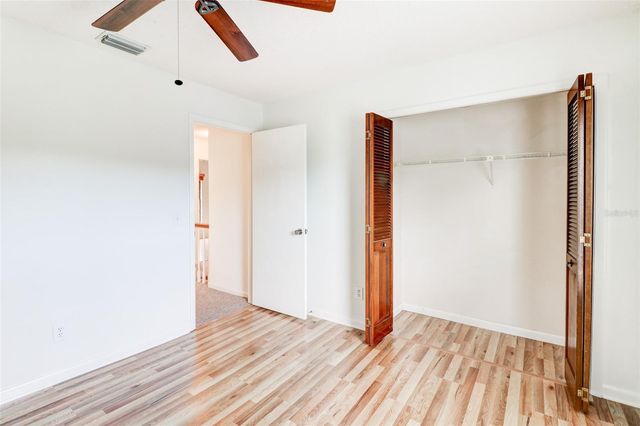 16107 COUNTRY CROSSING DRIVE, Tampa, FL 33624