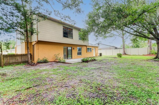 16107 COUNTRY CROSSING DRIVE, Tampa, FL 33624