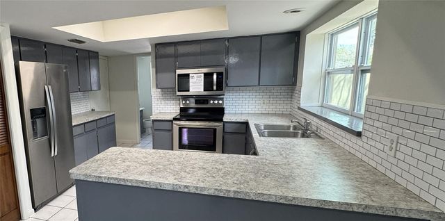 16107 COUNTRY CROSSING DRIVE, Tampa, FL 33624