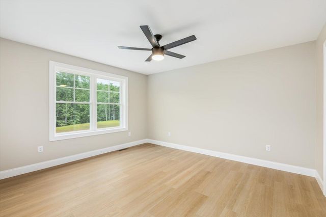 41 Willow Lane, Rindge, NH 03461
