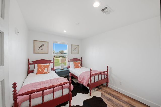 706 Beach Drive, Freeport, TX 77541