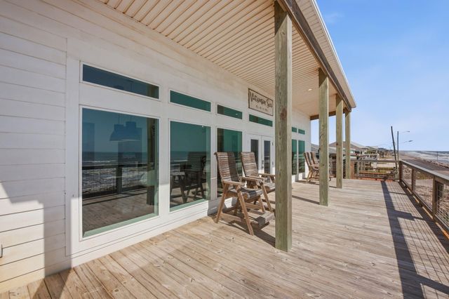 706 Beach Drive, Freeport, TX 77541