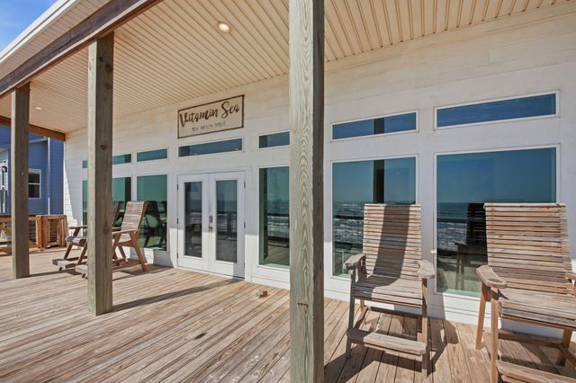 706 Beach Drive, Freeport, TX 77541