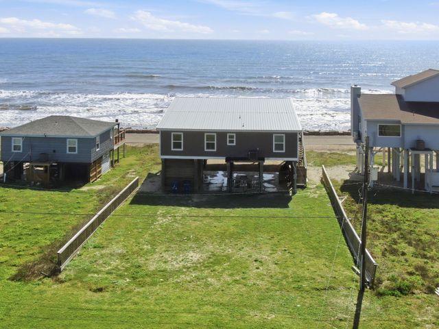 706 Beach Drive, Freeport, TX 77541