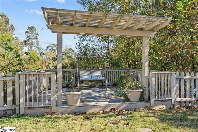 247 Finley Hill Court, Simpsonville, SC 29681