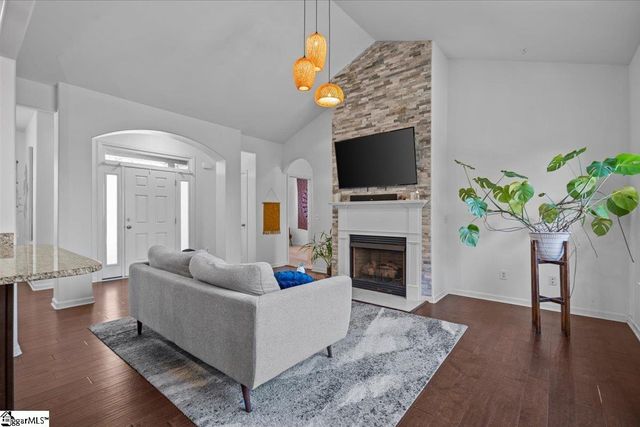 247 Finley Hill Court, Simpsonville, SC 29681