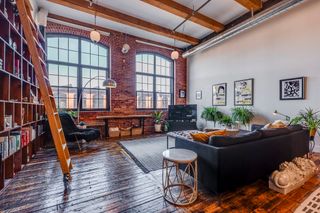 1 Westinghouse Plaza C: 210, Boston, MA 02136