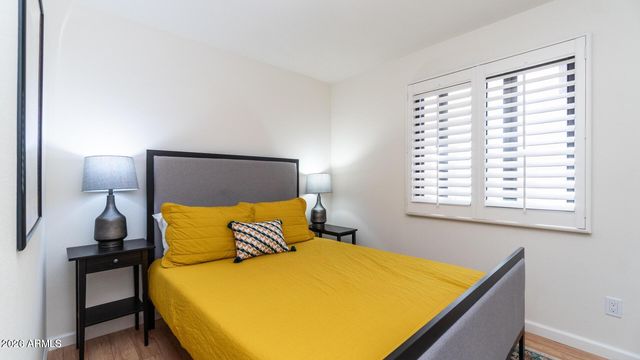 1460 N LA ROSA Drive, Tempe, AZ 85288