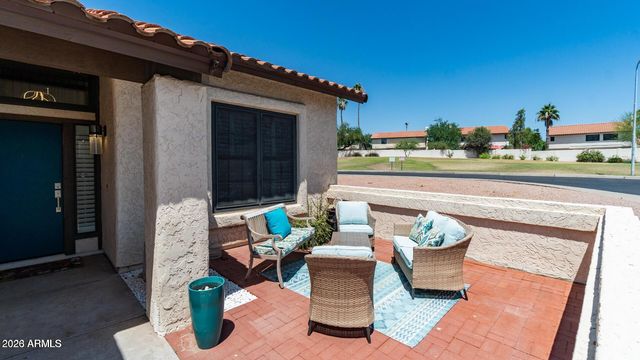 1460 N LA ROSA Drive, Tempe, AZ 85288