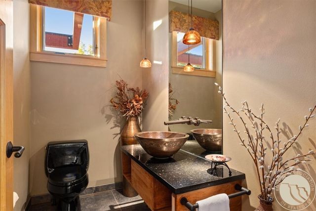6090 Masters Boulevard, Billings, MT 59106