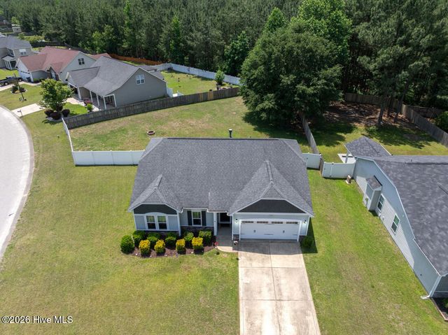115 Snipe Court, Raeford, NC 28376
