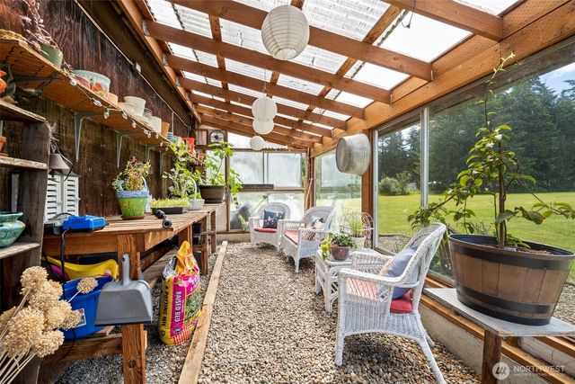1090 Middle Fork Road, Onalaska, WA 98570