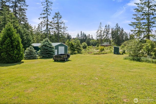 1090 Middle Fork Road, Onalaska, WA 98570