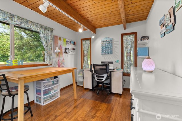 1090 Middle Fork Road, Onalaska, WA 98570