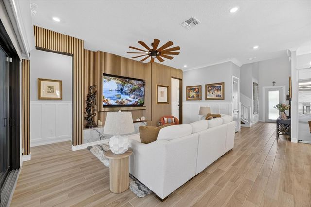 1075 SEAGRAPE DRIVE, Ruskin, FL 33570