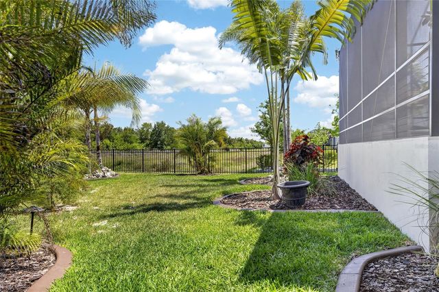 1075 SEAGRAPE DRIVE, Ruskin, FL 33570